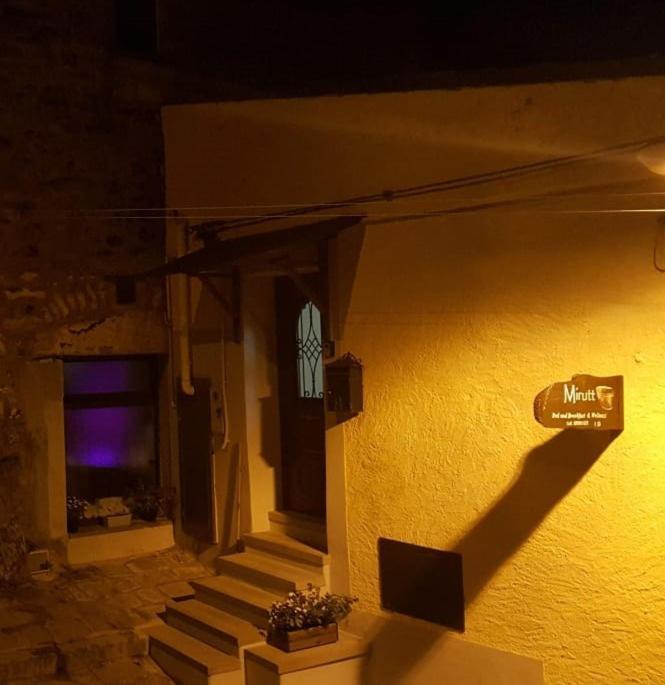 Mirutt Home Castelmezzano Exterior photo